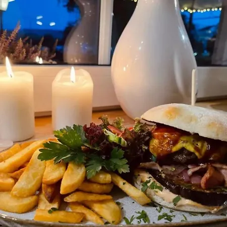 Haus Am Park ゲストハウス